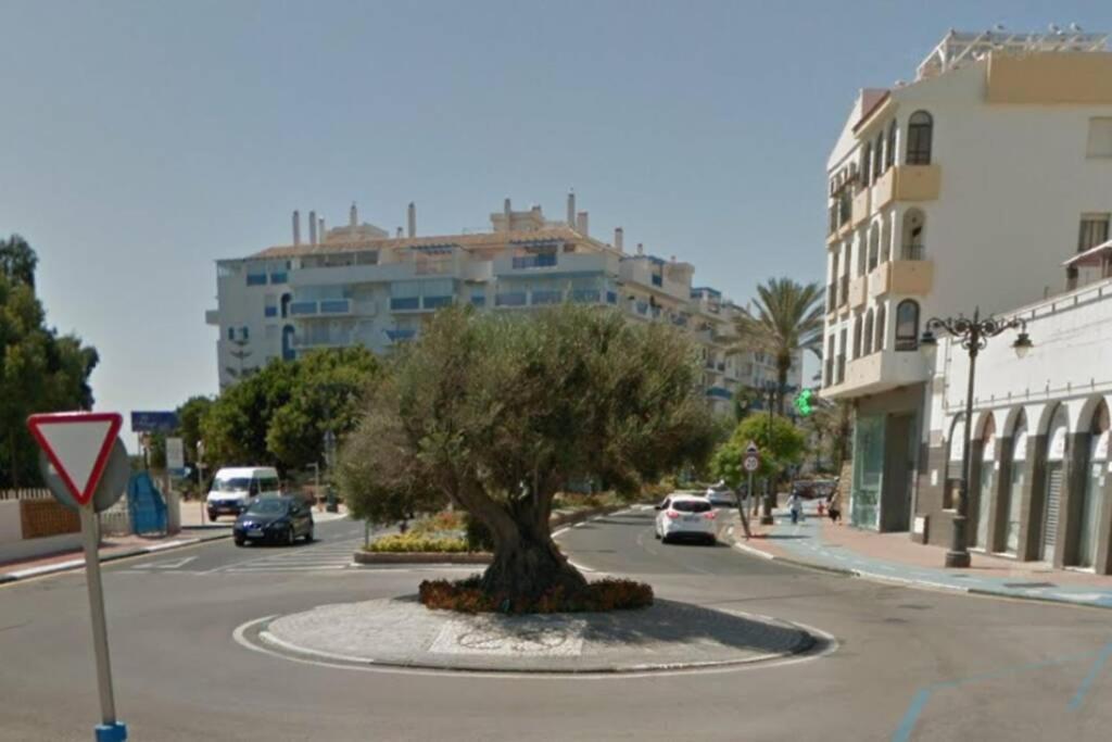 Playa Escollera Apartment Estepona Exterior photo
